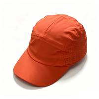 Casquette de course en maille de nylon unie, non structurée, à visière courte, 5 panneaux, avec trous découpés au laser, style camper, pour l'entraînement, avec fermeture ajustable