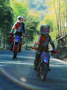 Moto électrique tout-terrain pour enfants RFN SX-E150, vitesse 6-13 km/h, roues de 12 pouces, hauteur 90-110 cm, pour enfants. - Product Image 5