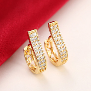 Orecchini Rotondi Cavi per Donne, Accessorio Semplice per Uso Quotidiano, Gioiello di Moda per Outfit - Product Image 4