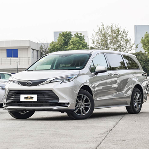 En stock – <span class=keywords><strong>Toyota</strong></span> Sienna 2.5L 7 places <span class=keywords><strong>hybride</strong></span> CVT MPV 2025/2026 – Extérieur impeccable, faible kilométrage, démarrage par bouton-poussoir - Product Image 1