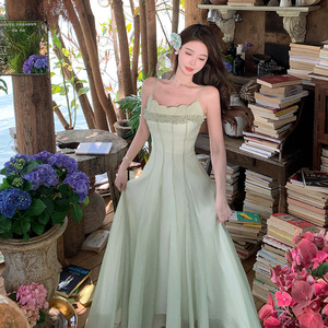 Robe de plage maxi verte à col carré, plissée, couleur unie, taille naturelle, cache-maillot - Product Image 4