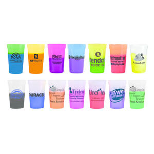 Prix de gros 8oz/12oz/16oz/20oz/22oz/32oz Coupe de stade en plastique durable empilable à couleur changeante avec logo personnalisé - Product Image 1