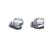 Pièces d'estampage en métal de haute qualité en acier inoxydable support de cadre de plaque d'immatriculation de voiture Clips de plaque d'immatriculation de remorque