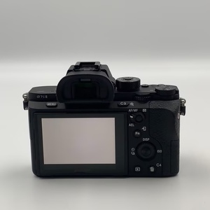 กล้องมิเรอร์เลส <span class=keywords><strong>Sony</strong></span> A7S <span class=keywords><strong>II</strong></span> มือสอง ระดับมืออาชีพ ถ่ายวิดีโอ 4K สภาพ A+ ไม่มีรอยขีดข่วน ความละเอียด 12MP ช่องใส่การ์ด SD รับประกัน 1 ปี - Product Image 3