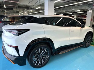 Changan UNI-T 1.5T AWD <span class=keywords><strong>Essence</strong></span> <span class=keywords><strong>SUV</strong></span> Boîte de vitesses <span class=keywords><strong>automatique</strong></span> R20 Taille des pneus Sièges en cuir Direction gauche Affichage du kilométrage Panoramique foncé - Product Image 4