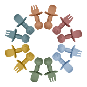 Juego de tenedor y cuchara de silicona flexible de calidad alimentaria para bebés, sin BPA, indeformable, para la primera etapa de alimentación de bebés, niños pequeños y niños - Product Image 1