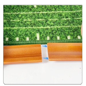 Tapis de <span class=keywords><strong>golf</strong></span> portable en velours avec base en bois de petite taille, retour automatique de balle et tapis antidérapant pliable - Product Image 3