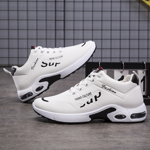 Zapatos para <span class=keywords><strong>hombre</strong></span> XY, nueva moda transfronteriza, cuero acolchado, deportes, ligero, fondo suave, malla informal, zapatos deportivos para correr - Product Image 5