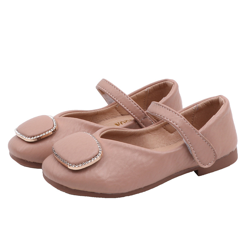 Новинка Весна 2020, легкие туфли для девочек, Корейская версия, однотонные туфли принцессы с прорезями на плоской подошве