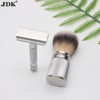 Rasoir de sécurité à double tranchant pour homme, en alliage d'aluminium CNC, avec tête à peigne fermé et poignée moletée lisse