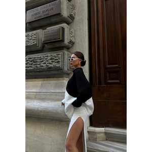 Sweat-shirt et sweat à capuche noirs pour femmes, de qualité supérieure, confortables et élégants - Product Image 2