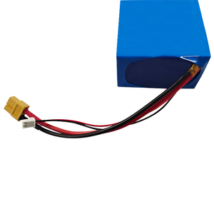 Bricolage de haute qualité <span class=keywords><strong>18650</strong></span> /21700/26650 tous les modèles 36V 7.8ah <span class=keywords><strong>Pack</strong></span> de batterie Rechargeable 36v <span class=keywords><strong>Pack</strong></span> de batterie pour vélo électrique Scooter - Product Image 5