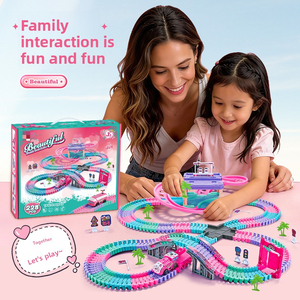 Circuit de Voiture Électrique pour Filles 228 Pièces, Ensemble de Piste de Course Flexible Rose Princesse Magique à Monter Soi-même avec Parking, Jouet Train - Product Image 6