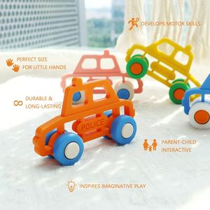 Jouets de voiture éducatifs en silicone pour bébés camion de pompiers et véhicule de sauvetage jouets de dentition doux pour bébés aides à la dentition - Product Image 4