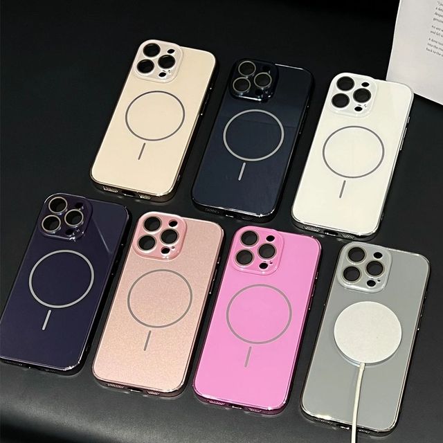 2026 Fashion Glossy ABS Chinoiserie Anti-Fingerprint Shockproof Waterproof Cartoon Character Magnetic Phone Case for for 17