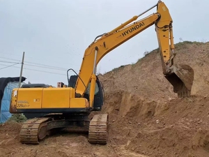 Excavadora Usada en Buenas Condiciones, con Pocas Horas de Trabajo y Rendimiento Confiable, Hyundai225lc-7 en Venta a Bajo Precio, Disponible en Stock - Product Image 2