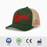 Gorra de Béisbol Personalizada de 5 Paneles con Bordado 3D en Relieve, 100% Algodón, Color Crema y Azul Marino, Visera Curva, Logotipo con Letras, Parche de la Bandera de EE. UU., Venta al Por Mayor