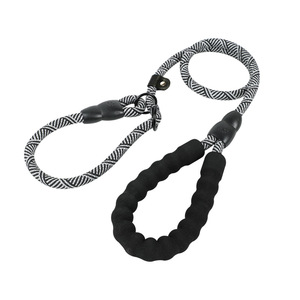 反射ショックプルーフ犬用リーシュソフトハンドル & 一体型襟付き調整可能ファッションPロープすべてのサイズ犬 & 猫ウォーキング - Product Image 2