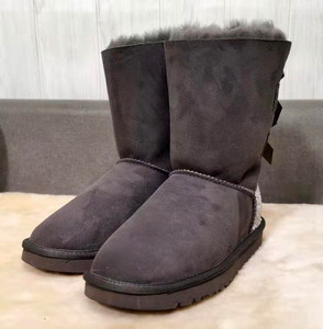 All'ingrosso di alta qualità da <span class=keywords><strong>donna</strong></span> stivali da neve in pelliccia invernale con caratteristica termica alla moda fiocchi e strass Design Bling Bling - Product Image 6