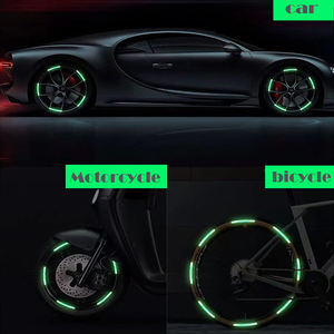 Autocollant réfléchissant personnalisé pour moyeu de roue de voiture Jante de pneu Sécurité routière <span class=keywords><strong>Moto</strong></span> Vélo Pneu Bande réfléchissante Autocollants lumineux pour voiture - Product Image 3
