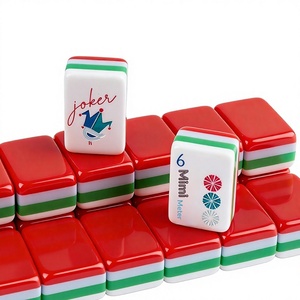 Mahjong américain portable de voyage, 160 tuiles, en acrylique à quatre couches, avec assortiment de couleurs étrangères, à assembler à la main - Product Image 1