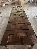 Panel Dinding Kayu 3D Interlocking Teak Mosaic Ramah Lingkungan Tahan Air Sambungan Tanpa Celah Dekorasi Dinding Interior Modern Lobi Hotel