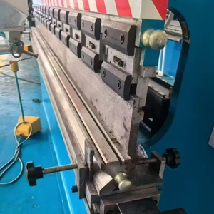 Presse plieuse hydraulique CNC WE67K 4+1 axes, machine de pliage automatique - Product Image 6