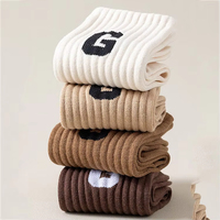 Chaussettes Jacquard d'Hiver Personnalisées avec Logo, Nouvelles Chaussettes Athlétiques Respirantes à Rayures pour Femmes, Motif Lettres Mignonnes