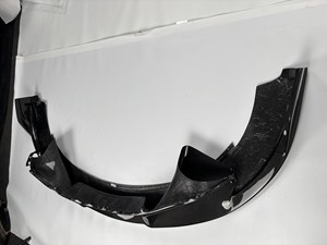 Paraurti per auto di alta qualità adatto per labbro anteriore in fibra di carbonio in stile McLaren 720S - Product Image 3