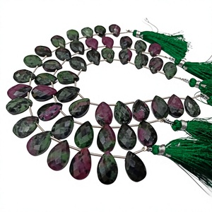 Cuentas de Zoisita Rubí Natural en Forma de Corazón, Verde y Rojo, 10x15mm, Hilo de 8 Pulgadas para la Fabricación de Joyas - Product Image 1