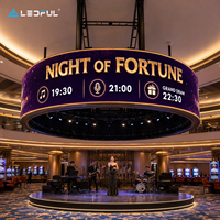 Halo LED circulaire suspendu P2.5 pour dôme de divertissement de casino avec synchronisation multi-faces, installation fixe