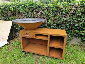 Brasero extérieur en acier Corten pour barbecue - Product Image 4