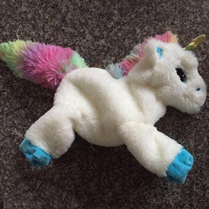 Vente en gros non rembourré peluche peau de licorne peluche animal lit coquille sans coton remplissage poupée jouet - Product Image 5