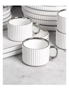 <span class=keywords><strong>Service</strong></span> de table en <span class=keywords><strong>porcelaine</strong></span> blanche, assiettes, bols à soupe, assiettes de présentation, <span class=keywords><strong>vaisselle</strong></span> en céramique de luxe avec bordure dorée - Product Image 3