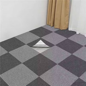 Piastrelle per Moquette Autoadesive, Pavimentazione Peel and Stick per Camera da Letto, Hotel, Ufficio, Decorazione Commerciale, Durevoli, Vendita all'Ingrosso - Product Image 1
