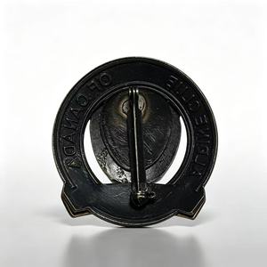 Écusson en métal émaillé Vintage Alpine Club Canada 25 ans, motif Tête de Bélier, pour insignes de collection - Product Image 2