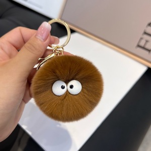 Prezzo di fabbrica pallina di pelliccia disegni soffice e carino portachiavi Pom Pom in pelliccia sintetica - Product Image 4