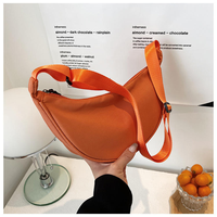 Sac banane unisexe personnalisé BSCI, sac de taille bandoulière avec fermeture éclair, en nylon imperméable, design surdimensionné
