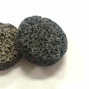 แผ่นกรองลาวาหินภูเขาไฟสีดำธรรมชาติขนาดกลางทำจากหินที่ทนทาน - Product Image 2