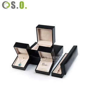 Caja de Joyería de Cuero PU Negra con Logotipo Personalizado para Anillos, Colgantes, Pulseras, Brazaletes, Collares, Pendientes - Product Image 6