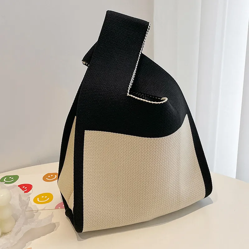 Fashionable Women Bags Vest Knit Tote Bag Luxury Woven Flower Bucket Purses Knitted Bags Handbags For Women