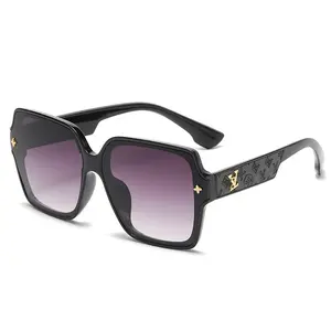 Sunglass 2024 Vrouwen Mannen Luxe Tinten Vierkante Trendy Groothandel Zonnebril Zonnebril