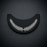 Casquette PEAK VISOR 486 avec sangle tressée dorée, visière noire et insigne brodé d'aile, casquette d'aviation