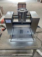 Machine automatique commerciale de fabrication de gâteau de crêpe de mille couches de panneau de peau de crêpe de gâteau de mille