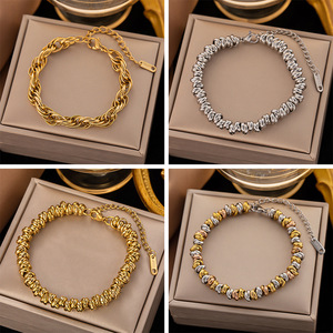 Aretas 2023 Pulsera de cuentas de cadena gruesa Joyería única para hombres y mujeres Chapado en oro Acero inoxidable de 18 quilates con perla de diamante Principal - Product Image 2