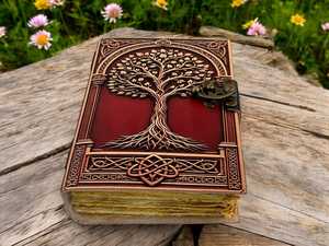 Carnet en cuir Arbre de Vie, Grimoire Celtique Livre des Ombres, Journal à bords festonnés vintage, Cadeau sorcière - Product Image 5