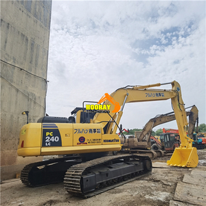 Excavadora Komatsu PC240 Usada, Original de Japón, Segunda Mano, Komatsu PC240-8 PC240LC, Pocas Horas de Uso, Maquinaria de Construcción en Venta - Product Image 3