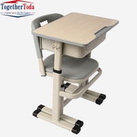 Bureaux et chaises pour étudiants destinés aux centres de tutorat et aux écoles primaires/secondaires - Design minimaliste moderne