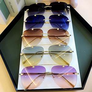 Gafas de Sol de Piloto Vintage Personalizadas de Fábrica, Baratas, al por Mayor, con Montura de Aleación sin Aro, Degradado, Metálicas, Ovaladas, de Aviación, para Hombre y Mujer - Product Image 2