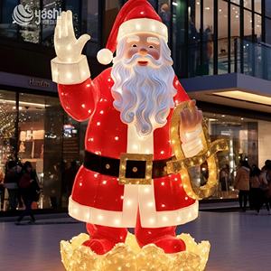 Lanterne a Tema Natalizio con Babbo Natale Luci a LED Decorative per Esterni e Centri Commerciali - Product Image 4